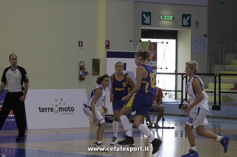 110924 basket 182_tn.jpg